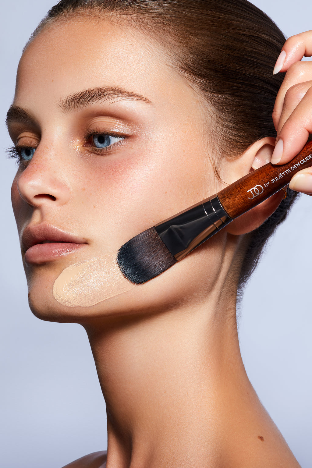 Essential Make-up Kit