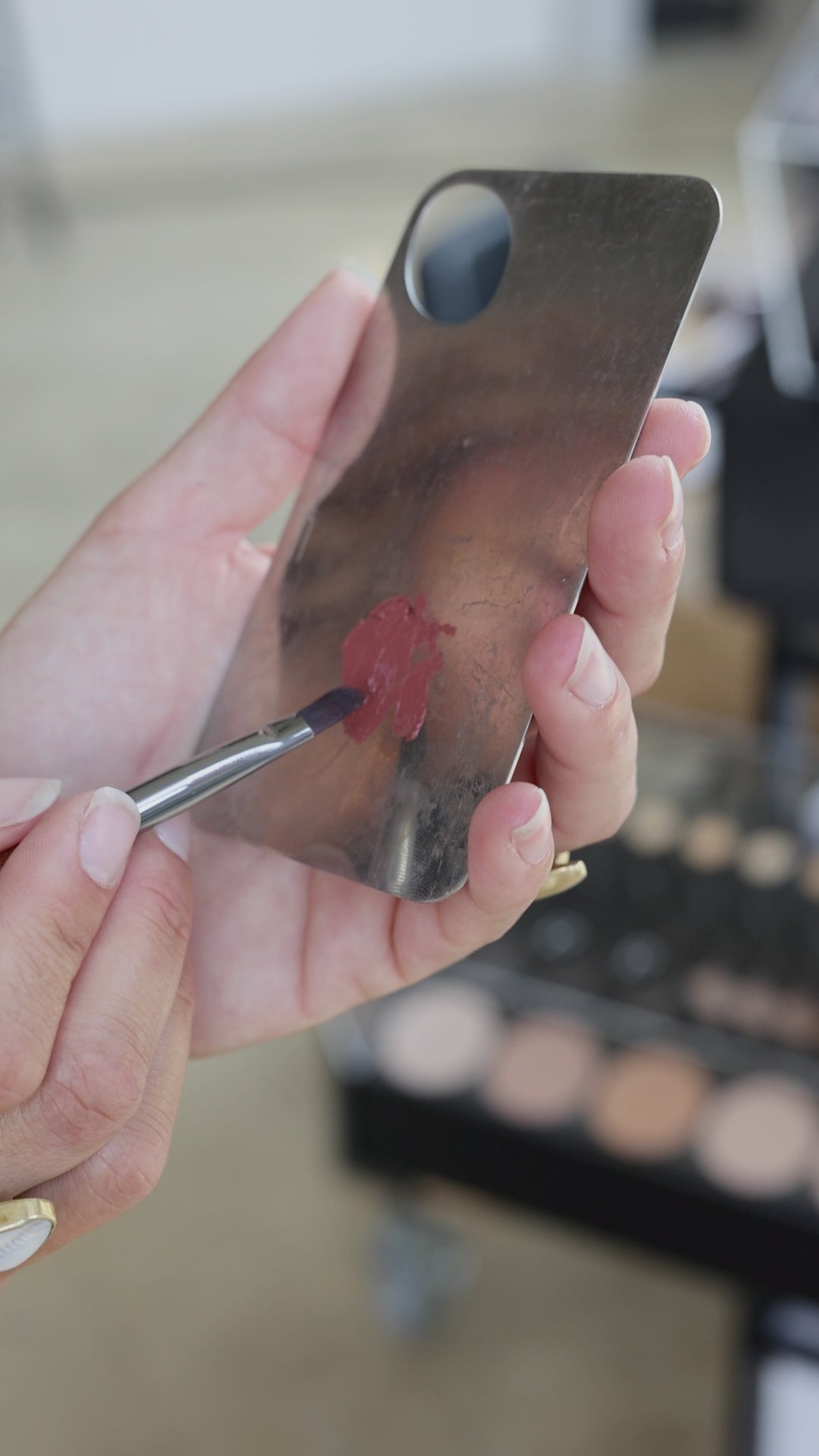 Essential Make-up Kit