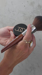 Essential Make-up Kit